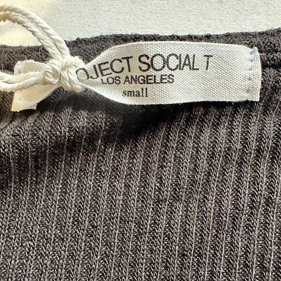 NWT Project Social T Women’s Ribbed Black Long Sleeve Cropped Top - Size Small - Picture 2 of 5